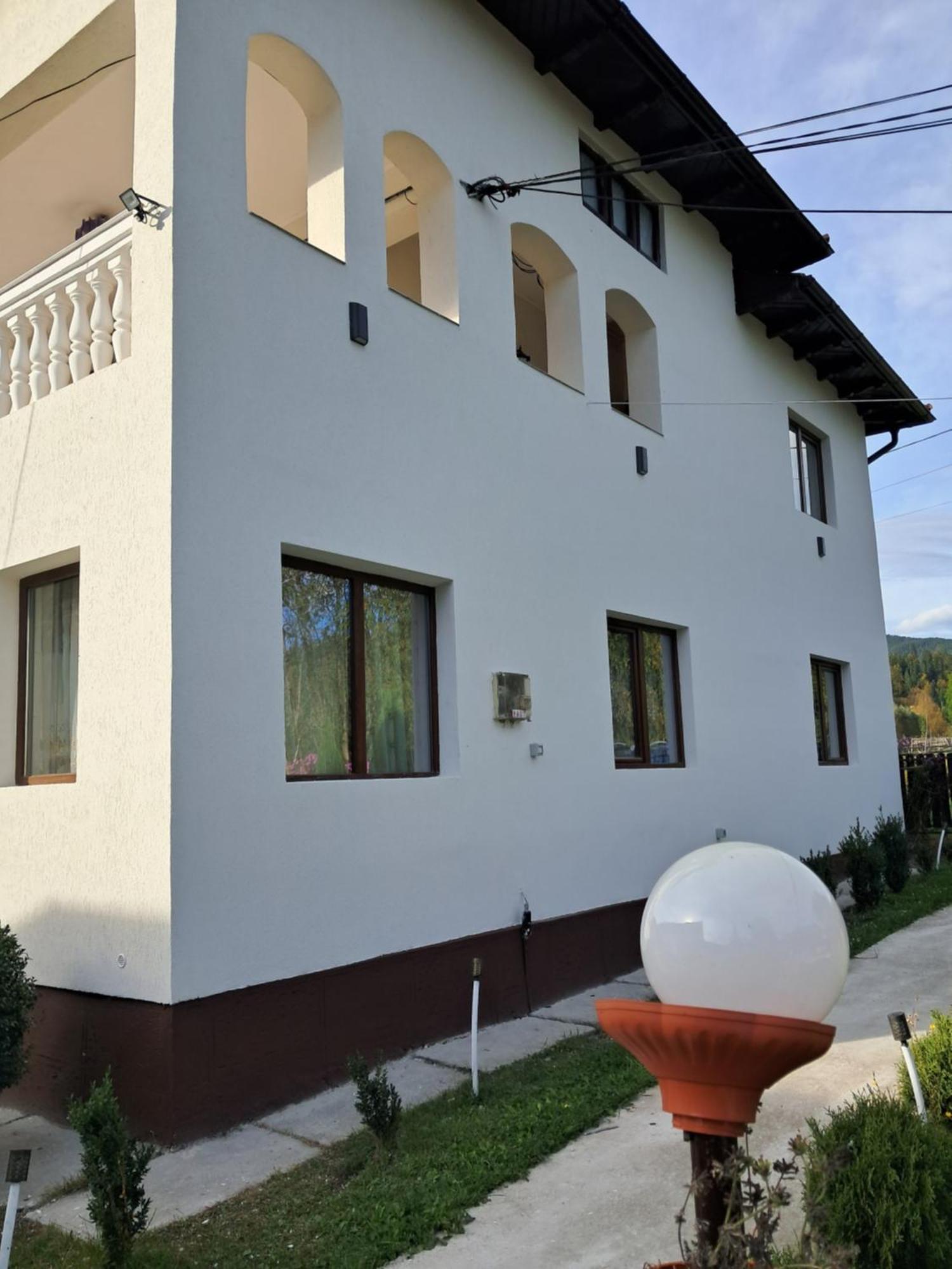 Casa Ionescu Otel Sadova  Oda fotoğraf
