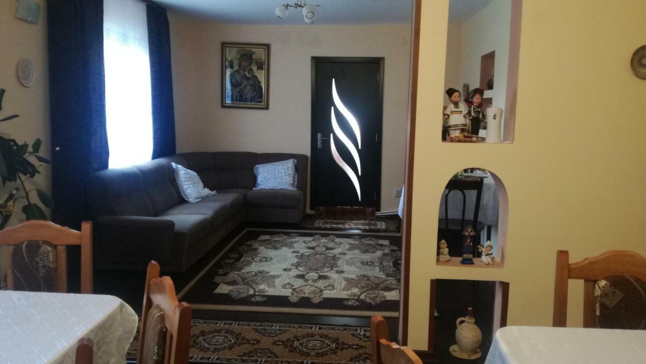 Casa Ionescu Otel Sadova  Dış mekan fotoğraf
